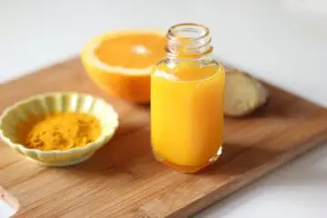 This DIY Turmeric Tonic Will Fight Off Inflammation & Better Your Overall Health