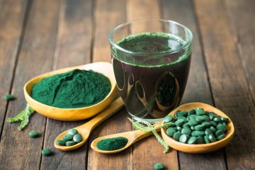 This Powder has More Antioxidants Than Blueberries, Iron Than Spinach and Vitamin A Than Carrots