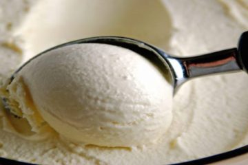 Creamy & Sugar- & Dairy-Free Coconut Ice Cream Recipe