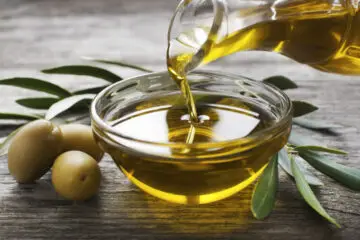 Excellent Reasons to Add Olive Oil to Your Diet: 5 Best Health Advantages