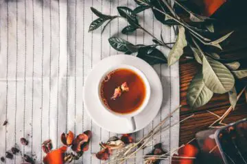 Why a Cup of Black Tea Is a Good Idea for a Healthy Heart & Gut Flora