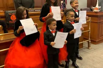 Single Dad Adopts 5 Siblings because He Couldn’t Bear to See them apart