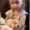 Little Girl Serenades Her Beloved Cat for one last Time before He Passed away