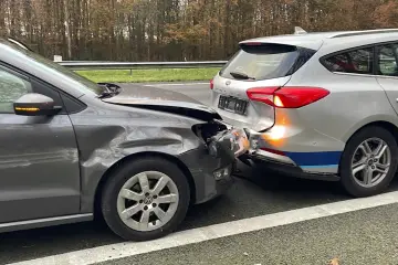 Everyday Heroes: Driver Sacrifices His Car to Save Another Driver with a Seizure