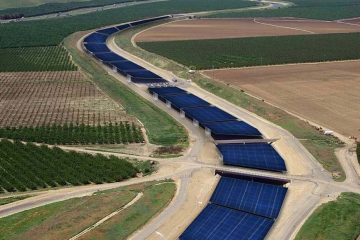 California Installs Solar Panels Over a Canal to Prevent a Major Supply of Water to Evaporate