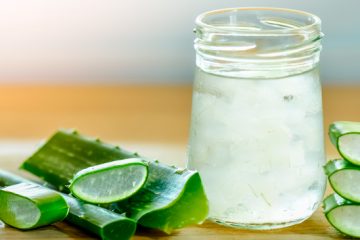 Soothing, All-Natural Remedy for Sunburns with Lavender Oil & Aloe Vera