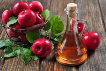 How to Soothe Heartburn Naturally with Apples (3 DIY Remedies!)